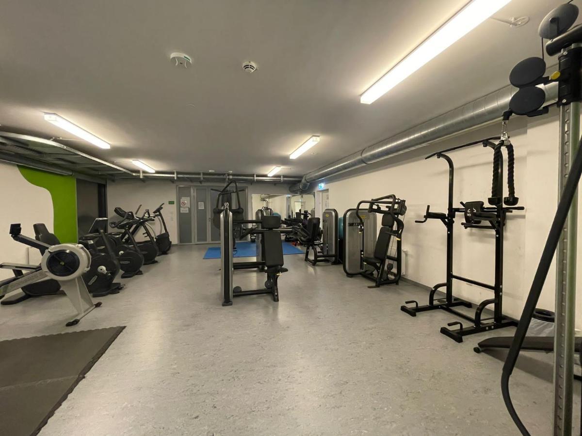 Restify10 - Skyline View - Fitness - Garge - Modern Appartement